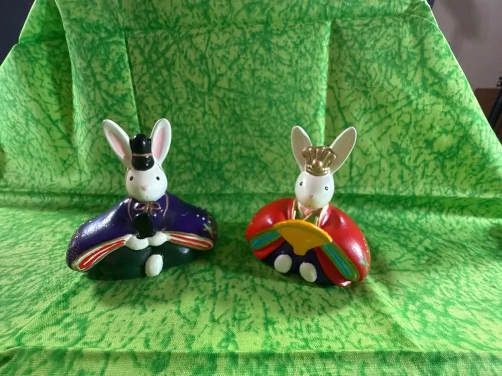 Japanese Ceramic Rabbit Hina Dolls Emperor and Empress Pair Mino Ware